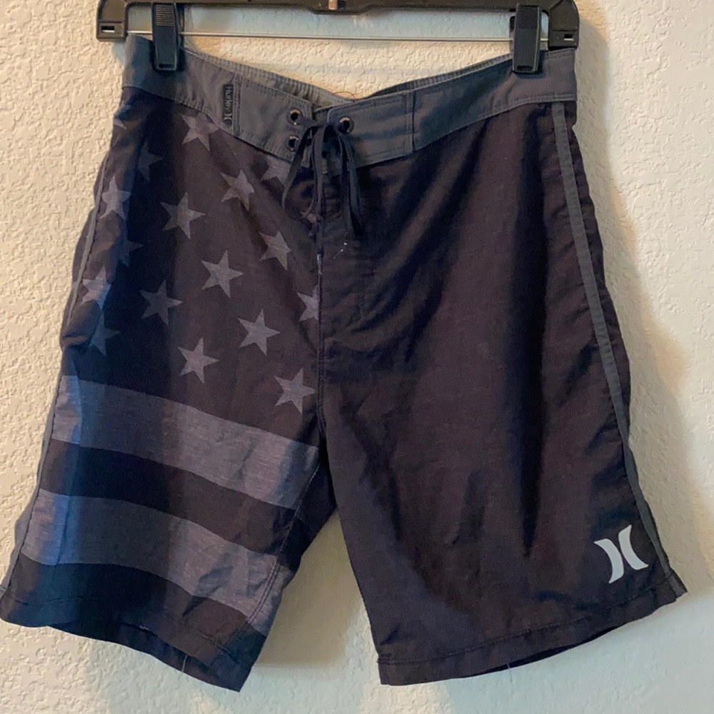 Hurley boardshorts. Size 28